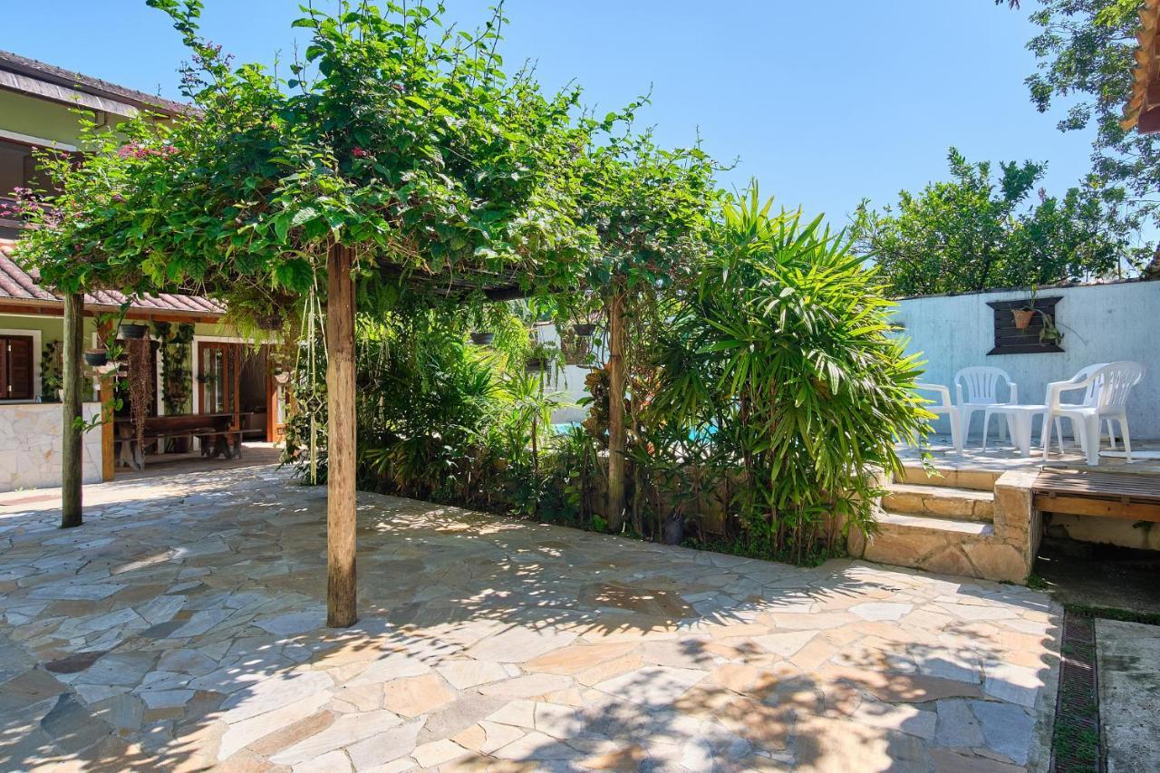 Vila Casa Petunia Com Ar E Piscina Perto Do Centro Araquari Exteriér fotografie